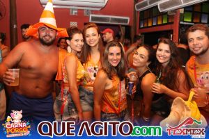 Banda Tôa Tôa encerra com chave de ouro o Bloco Carnaporco no Tex Mex 182