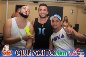 Muito agito no primeiro dia do Bloco CarnaPorco no Tex Mex 198