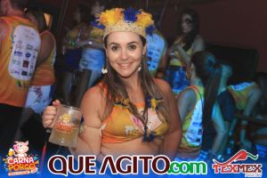 Muito agito no primeiro dia do Bloco CarnaPorco no Tex Mex 9