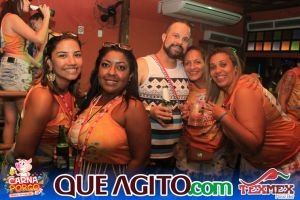 Muito agito no primeiro dia do Bloco CarnaPorco no Tex Mex 105