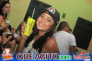 Muito agito no primeiro dia do Bloco CarnaPorco no Tex Mex 107