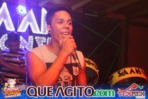 Muito agito no primeiro dia do Bloco CarnaPorco no Tex Mex 250