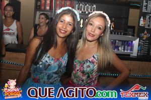 Muito agito no primeiro dia do Bloco CarnaPorco no Tex Mex 209