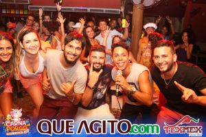 Muito agito no primeiro dia do Bloco CarnaPorco no Tex Mex 166