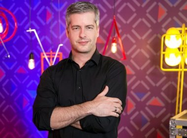 Victor, da dupla com Léo, é intimado a depor por caso de agressão Victor, da dupla com Léo, é intimado a depor por caso de agressão 5