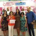 Prefeita Cláudia Oliveira prestigia evento do Dia da Mulher em Eunápolis 9