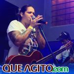 Jarlei Abno e Petra agitam contagiam público no Drink & Cia 109