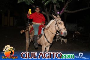 Carlos Aguiar e Yara Silva contagiam publico no Luau dos Amigos 75