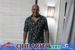 Arraial D’ajuda: Show de Sinho Ferrary ferveu o Tex Mex 101