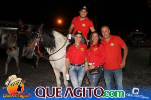 Carlos Aguiar e Yara Silva contagiam publico no Luau dos Amigos 83