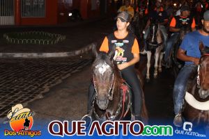 Carlos Aguiar e Yara Silva contagiam publico no Luau dos Amigos 70