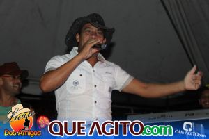 Carlos Aguiar e Yara Silva contagiam publico no Luau dos Amigos 14