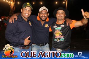 Carlos Aguiar e Yara Silva contagiam publico no Luau dos Amigos 212