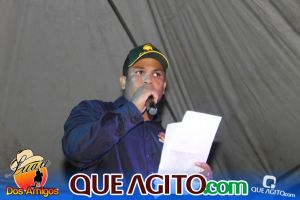 Carlos Aguiar e Yara Silva contagiam publico no Luau dos Amigos 80