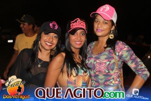 Carlos Aguiar e Yara Silva contagiam publico no Luau dos Amigos 13