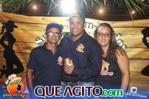 Carlos Aguiar e Yara Silva contagiam publico no Luau dos Amigos 60