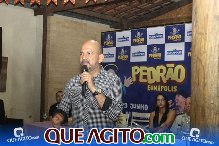 Lançamento do Pedrão apresentou novidades para 2017 e movimentou a noite eunapolitana com Happy Hour 12