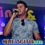 Eunápolis: Leandro Campeche agita tarde de domingo no Drink & Cia 71
