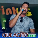 Eunápolis: Leandro Campeche agita tarde de domingo no Drink & Cia 23