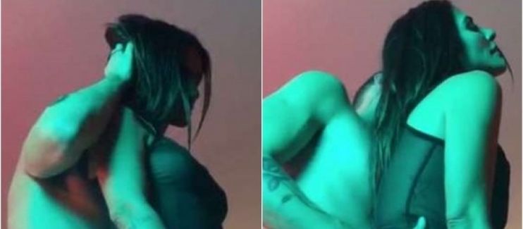 Cléo Pires aparece em clipe de cantora baiana simulando sexo a três 13