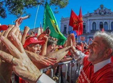 Lula lidera nova pesquisa de intenções de voto para 2018; Bolsonaro é segundo mais votado 13