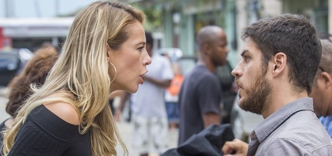 NOVELA DAS NOVE / A Força do Querer: Após flagrante, Jeiza termina noivado e Zeca confessa traição... 13