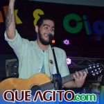 Eunápolis: Domingueira Prime no Drink & Cia contou com show de Virou Bahia e Acsão 19