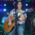 Eunápolis: Domingueira Prime no Drink & Cia contou com show de Virou Bahia e Acsão 31