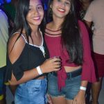 Eunápolis: Domingueira Prime no Drink & Cia contou com show de Virou Bahia e Acsão 40