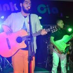 Eunápolis: Domingueira Prime no Drink & Cia contou com show de Virou Bahia e Acsão 33