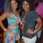 Eunápolis: Domingueira Prime no Drink & Cia contou com show de Virou Bahia e Acsão 131