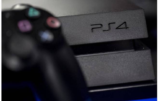 Hackers conseguem desbloquear o PS4 para jogar títulos piratas 12