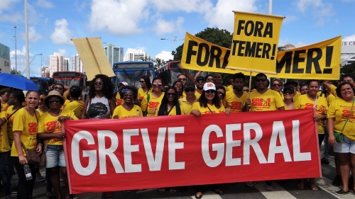 APLB prepara greve de professores para o dia 5 em todas as cidades da região 11