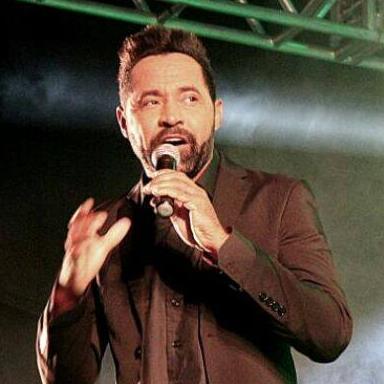 Vejam o Cantor Rony Brasil esclarecendo boatos em vídeo 8