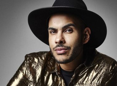 Sucesso na internet, Hugo Gloss comandará programa no SBT 7