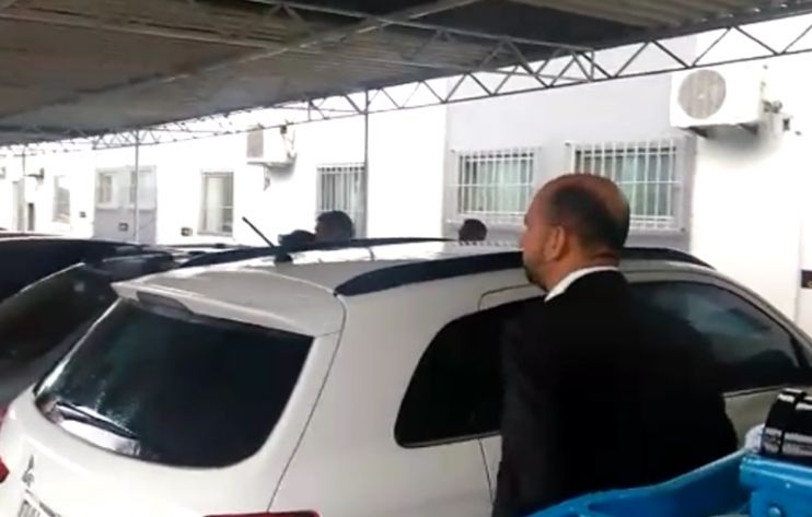 OPERAÇÃO DA PF: Robério e Claudia se apresentam à Polícia Federal 7
