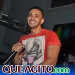 Trem Bala e Sinho Ferrary agitam o domingão no Drink & Cia 100