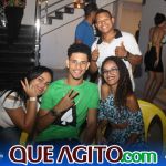 Eunápolis: Show de Hungria lota o espaço Villa 17