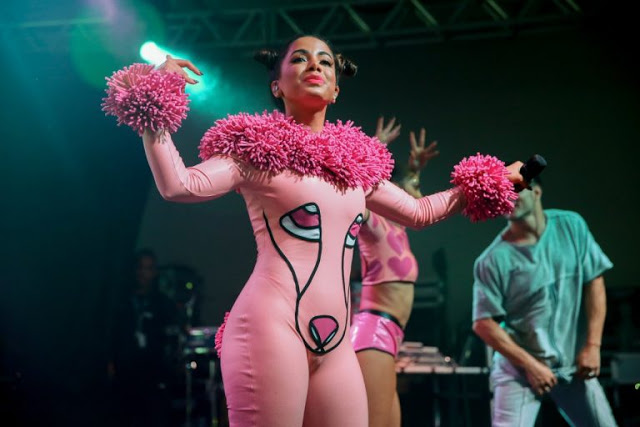 Anitta vai se lançar na carreira infantil 8