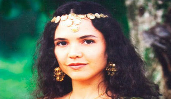 Ex-atriz global larga TV e volta pra faculdade: “Não vejo mais novela” 13