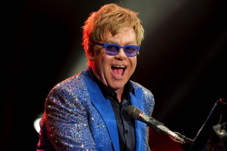 Elton John anuncia aposentadoria 13