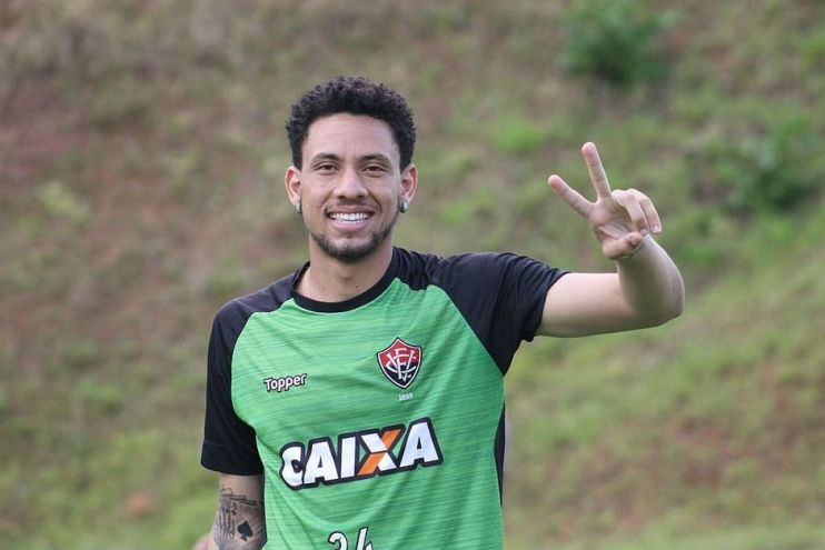 Goleiro do Vitória morre durante acidente de carro em São Paulo 5