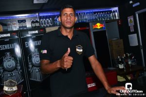 Noite de sexta muito contagiante na House 775 com Sinho Ferrary 117