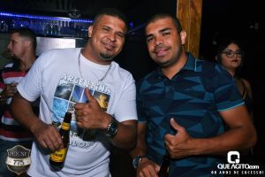 Noite de sexta muito contagiante na House 775 com Sinho Ferrary 29