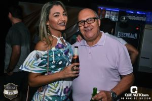 Noite de sexta muito contagiante na House 775 com Sinho Ferrary 118