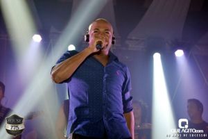 Noite de sexta muito contagiante na House 775 com Sinho Ferrary 85