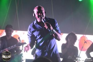 Noite de sexta muito contagiante na House 775 com Sinho Ferrary 60