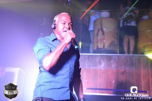 Noite de sexta muito contagiante na House 775 com Sinho Ferrary 131