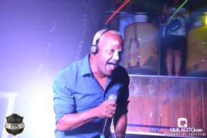 Noite de sexta muito contagiante na House 775 com Sinho Ferrary 51