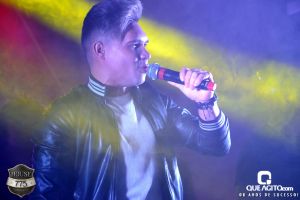 Noite de sexta muito contagiante na House 775 com Sinho Ferrary 112